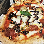 Sapori Mediterranei Pizzeria food