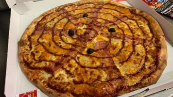 Les Pizzas De Mamma food