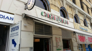 Casa Italia food