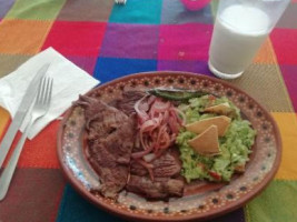 Mi Gusto Es Muy Mexicano food