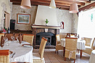 L'auberge De Saint Thibault food