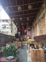 Hakunamatata Cafe inside