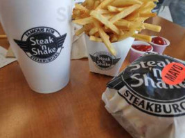 Steak 'n Shake food