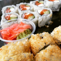 Ponzu Sushi & Grill food