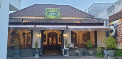 D'java Coffee House inside