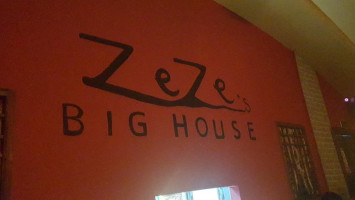 Zeze Cafe inside