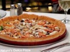 Minsky's Pizza food