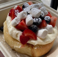 Cinnaholic food