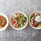 Signature Pork Noodle Thong Kee Cafe Kepong food