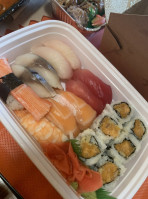 Maluken And Sushi Express food