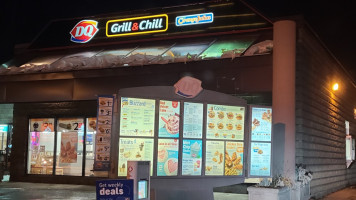 Dairy Queen Grill Chill outside