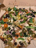 Pieology Pizzeria food