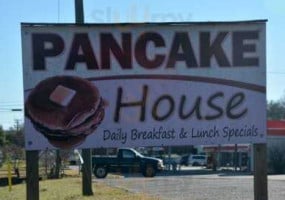Pancake House outside