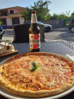 New Pizza Da Chicco E Antonio food