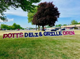 Potts Deli Grille food