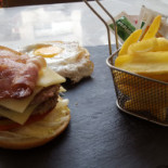 CaÑas Coffee Comida