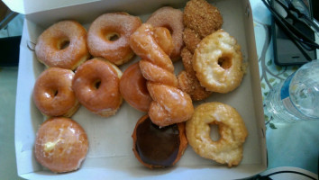 William's Donuts food