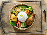 D’ Nasi Ayam Penyet 2 Comida