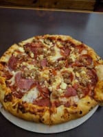 Woodstock's Pizza Parlor food