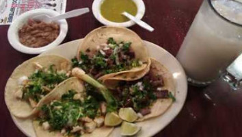 Rosita's Taqueria Y food