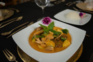 Po Thai food