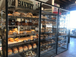 Crispelli's Bakery food