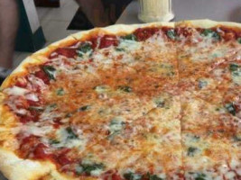 Guido's Original New York Style Pizza food