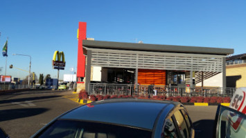 Mcdonald's Louis Botha Drive-thru outside