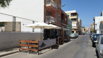 Bar Restaurante La Oficina outside