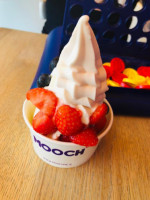 Mooch Frozen Yogurt food