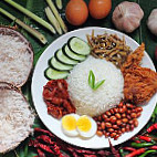 Kak Siti Nasi Lemak food