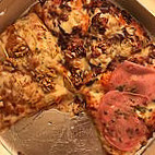 Pabo's Pizza food