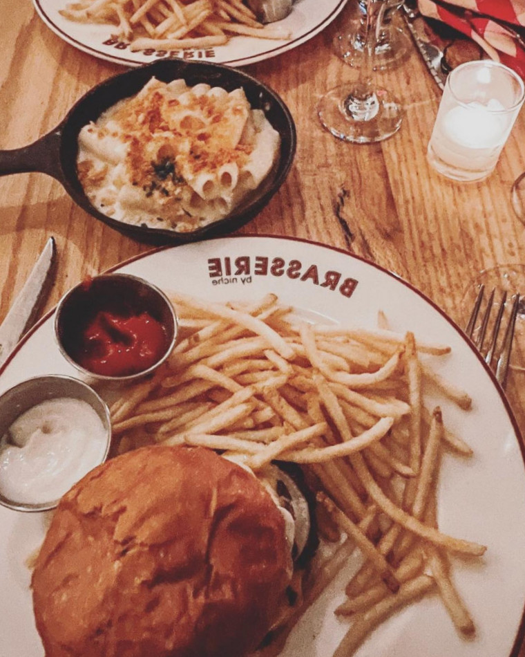 restaurant image