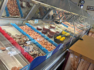 Gulfport Seafood Market food