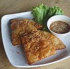 ร้านยำตำญวน แหนมเนืองไก่ อาหารเวียดนาม ไทยอีสาน ฮาลาล 0829597851 Comida