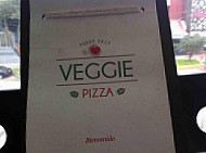 Veggie Pizza outside