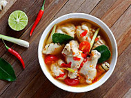 Rose Char Koy Tiaw&tomyam food