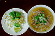 Yo Pho! food