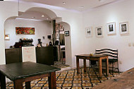 Cafe Laberinto Casa de Arte inside