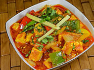 Simla Curry Leaf food