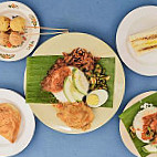 Inderawasih Xin Feng Nasi Lemak food