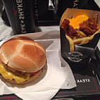 Steak 'n Shake food