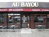 Au Bayou inside