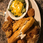 Huey's Restaurant Oyster Bar food