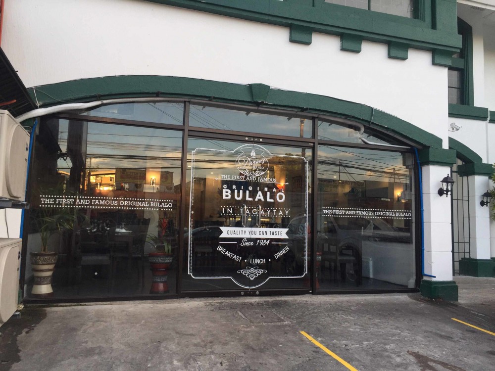 restaurant image