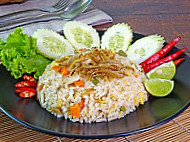 Kirana Tomyam food