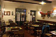 Antica Taverna Garibaldi Di Del Ry Elena inside