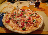 Remida Trattoria Tipica E Pizzeria food