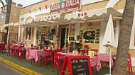 Casa Italia inside