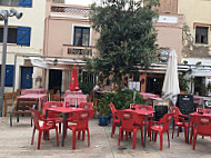 Bar Restaurante Alhambra inside